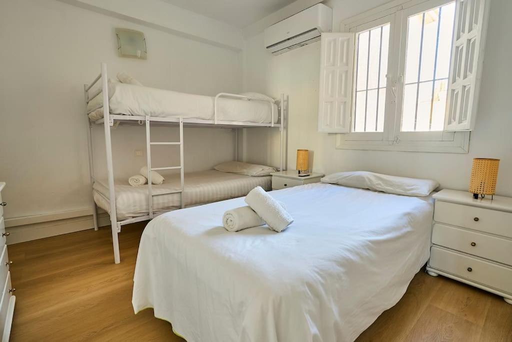 Front Sea Line Experience Apartment Fuengirola Bagian luar foto